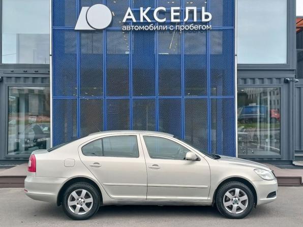Skoda Octavia II (A5) Рестайлинг с пробегом 2013 года, цена 831 000 рублей, 185000 км, лифтбек, Автокод Объявления