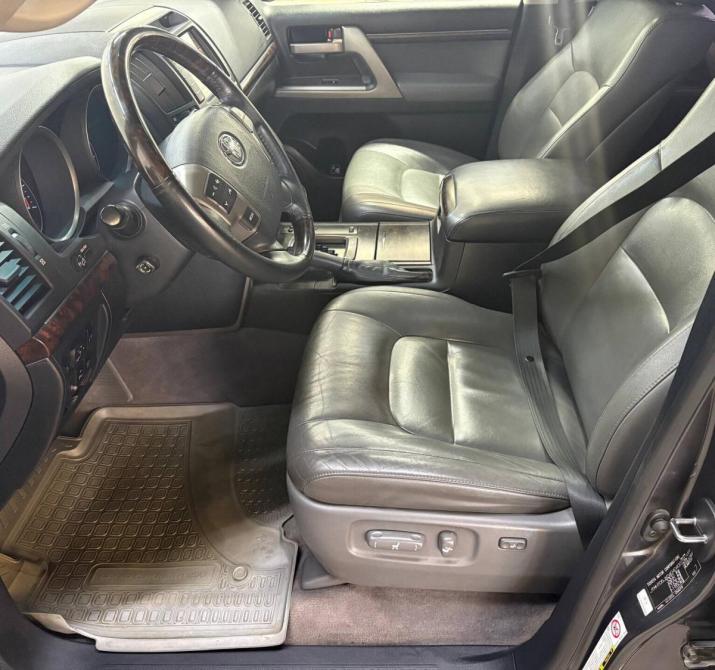Toyota Land Cruiser 200 Series Санкт-Петербург  - изображение 7