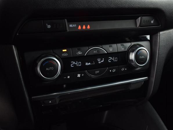 Mazda 6 III (GJ) Рестайлинг 2 с пробегом 2018 года, цена 1 795 997 рублей, 130133 км, седан, Автокод Объявления