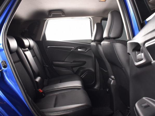 Honda Fit III с пробегом 2015 года, цена 934 995 рублей, 164169 км, хэтчбек, Автокод Объявления