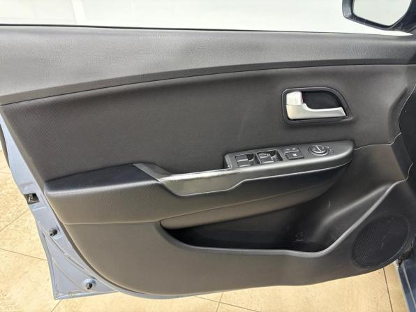 Kia Rio III с пробегом 2013 года, цена 700 000 рублей, 183151 км, седан, Автокод Объявления