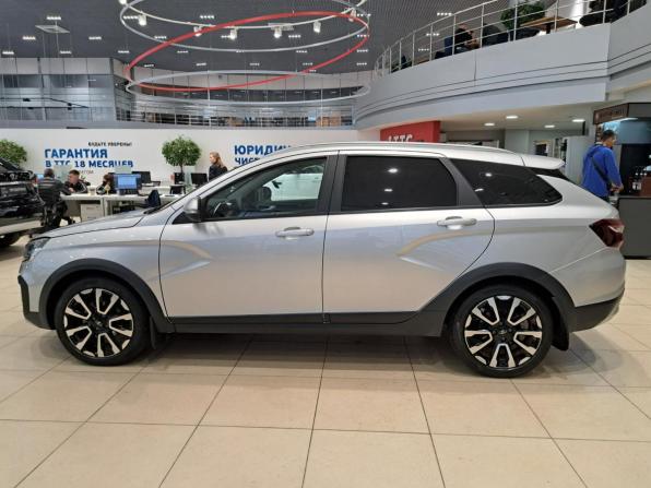 Lada (ВАЗ) Vesta I Рестайлинг (NG) с пробегом 2024 года, цена 1 469 000 рублей, 42378 км, универсал, Автокод Объявления