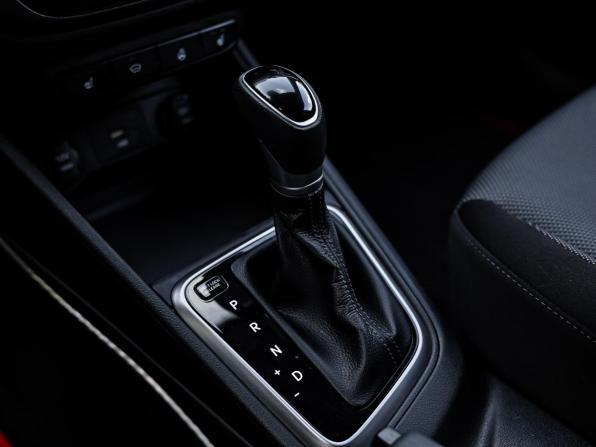 Hyundai Solaris II Рестайлинг с пробегом 2021 года, цена 1 310 000 рублей, 76294 км, седан, Автокод Объявления