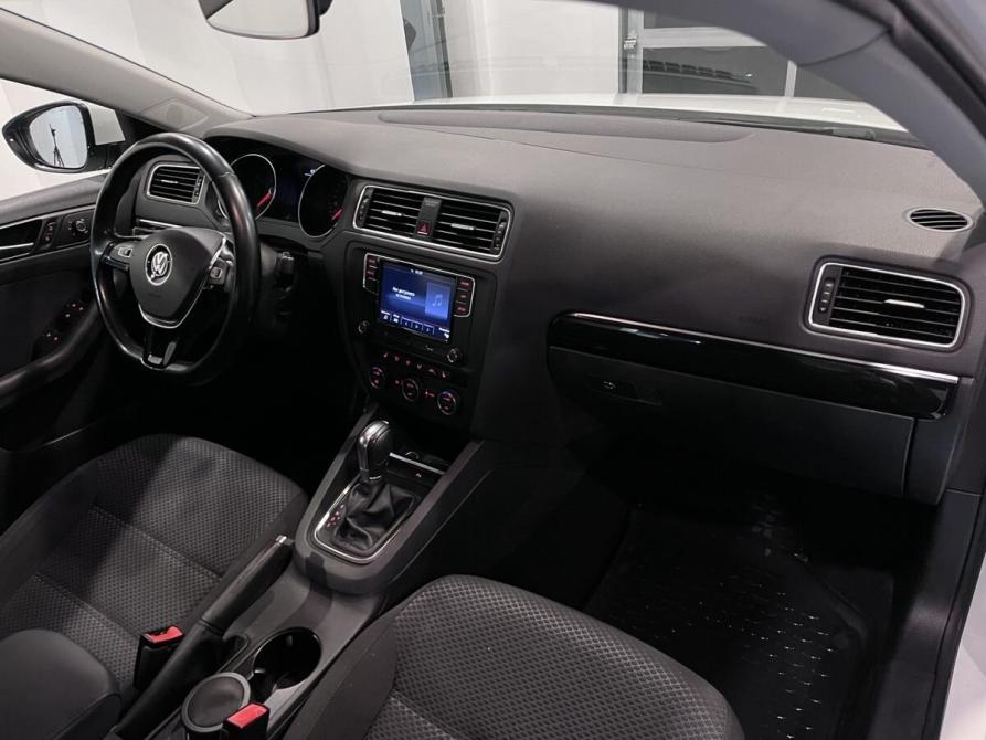 Volkswagen Jetta VI Рестайлинг Чебоксары  - изображение 12