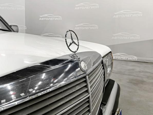 Mercedes-Benz W123 с пробегом 1979 года, цена 1 280 000 рублей, 313000 км, седан, Автокод Объявления