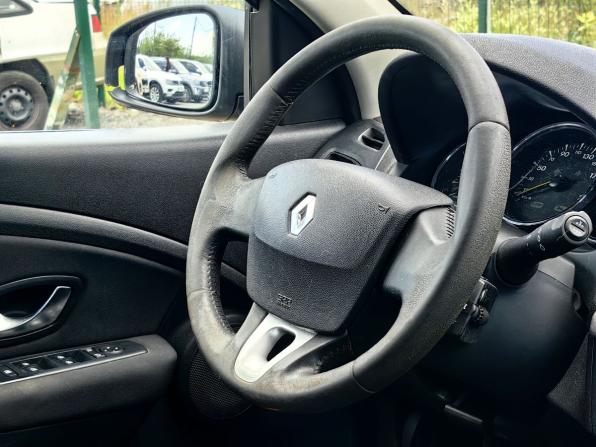 Renault Megane III с пробегом 2010 года, цена 479 000 рублей, 272000 км, хэтчбек, Автокод Объявления