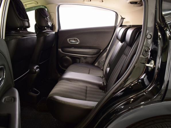 Honda Vezel I с пробегом 2014 года, цена 1 589 995 рублей, 155443 км, внедорожник, Автокод Объявления