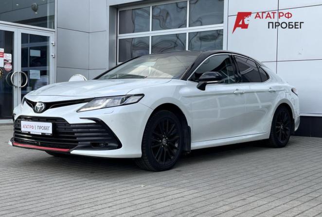Toyota Camry VIII (XV70) Рестайлинг с пробегом 2021 года, цена 2 900 000 рублей, 114809 км, седан, Автокод Объявления