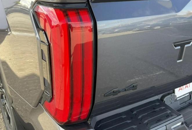 Toyota Tundra III с пробегом 2023 года, цена 7 990 000 рублей, 54309 км, offers.body_type.unknown, Автокод Объявления