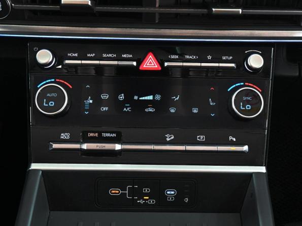 Hyundai Santa Fe V (MX5) с пробегом 2024 года, цена 5 249 000 рублей, 19416 км, внедорожник, Автокод Объявления