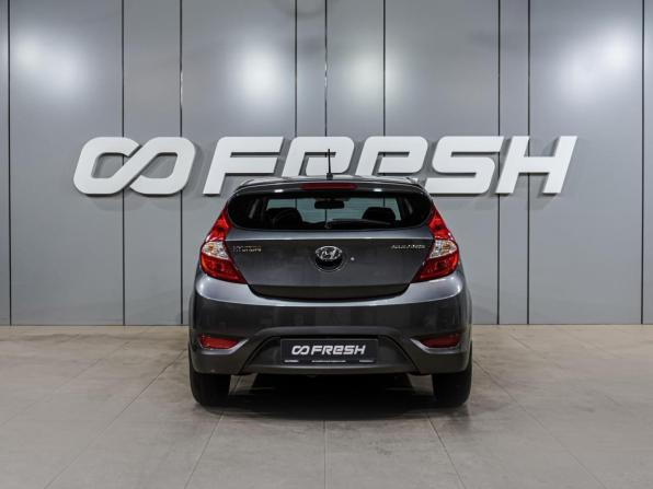 Hyundai Solaris I с пробегом 2012 года, цена 969 000 рублей, 66117 км, хэтчбек, Автокод Объявления