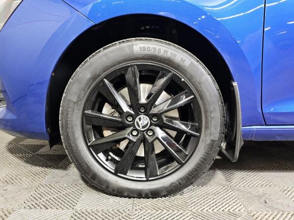 Skoda Rapid II с пробегом 2021 года, цена 1 685 000 рублей, 91706 км, лифтбек, Автокод Объявления
