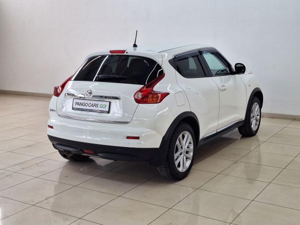Nissan Juke I с пробегом 2012 года, цена 935 000 рублей, 177197 км, внедорожник, Автокод Объявления