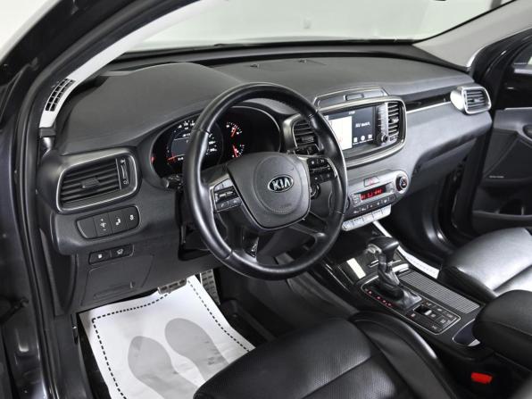 Kia Sorento III Prime Рестайлинг с пробегом 2018 года, цена 1 679 000 рублей, 88000 км, внедорожник, Автокод Объявления