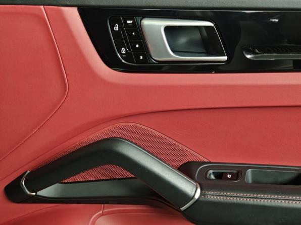 Porsche Cayenne III с пробегом 2021 года, цена 8 850 000 рублей, 49876 км, внедорожник, Автокод Объявления