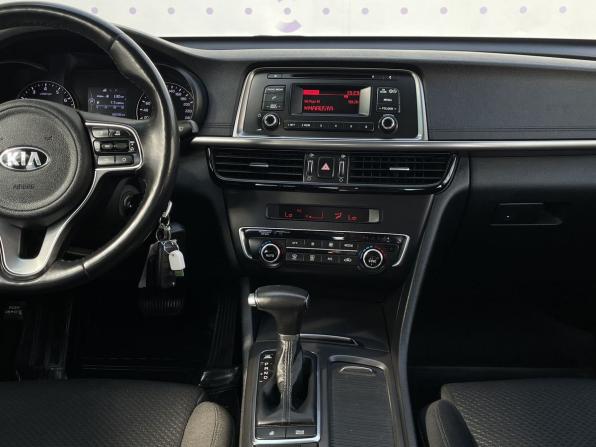 Kia Optima IV с пробегом 2018 года, цена 2 000 000 рублей, 65876 км, седан, Автокод Объявления