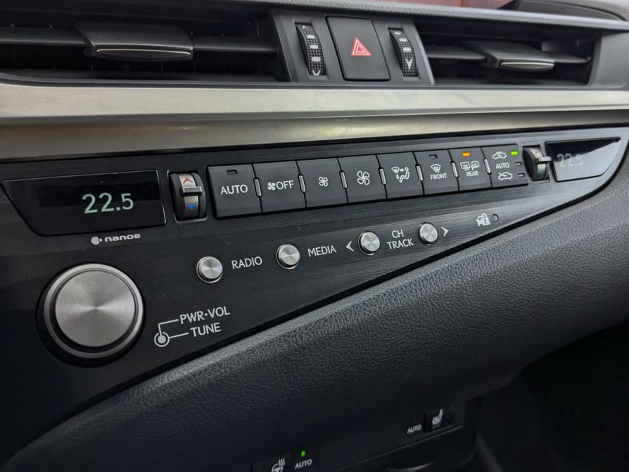 Lexus ES VII Москва  - изображение 28