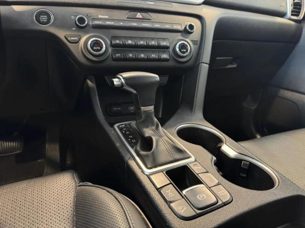 Kia Sportage IV Рестайлинг с пробегом 2020 года, цена 2 570 000 рублей, 54156 км, внедорожник, Автокод Объявления