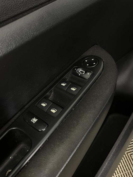 Peugeot 307 I Рестайлинг Воронеж  - изображение 17