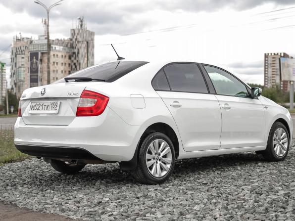 Skoda Rapid I Рестайлинг с пробегом 2019 года, цена 1 469 000 рублей, 115926 км, лифтбек, Автокод Объявления