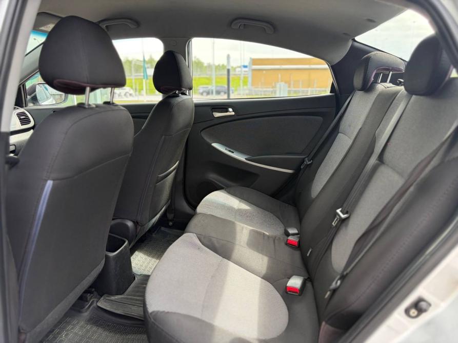 Hyundai Solaris I Санкт-Петербург  - изображение 16