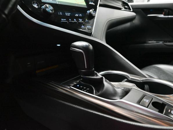 Toyota Camry VIII (XV70) с пробегом 2018 года, цена 2 750 000 рублей, 134837 км, седан, Автокод Объявления
