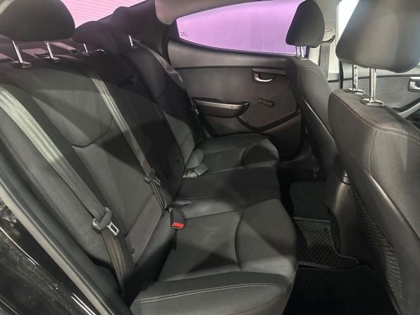 Hyundai Elantra V (MD) Рестайлинг с пробегом 2014 года, цена 1 100 000 рублей, 213000 км, седан, Автокод Объявления