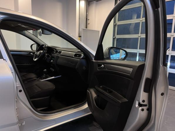 Renault Arkana I с пробегом 2019 года, цена 1 830 000 рублей, 61446 км, внедорожник, Автокод Объявления