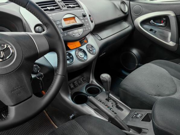 Toyota RAV4 III (XA30) с пробегом 2007 года, цена 1 100 000 рублей, 210000 км, внедорожник, Автокод Объявления