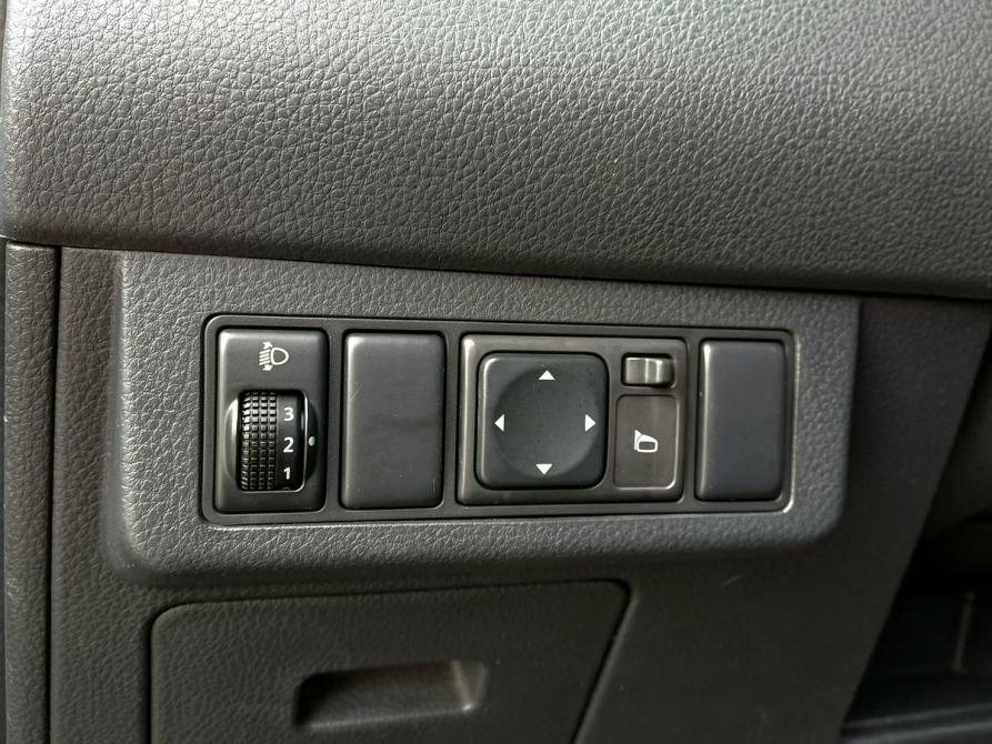 Nissan Tiida I Москва  - изображение 18