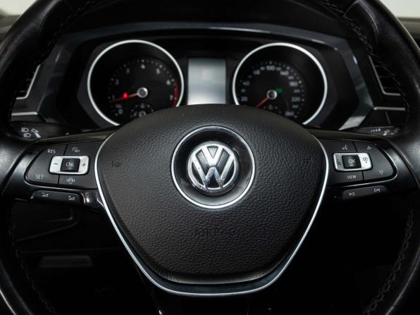 Volkswagen Tiguan II с пробегом 2020 года, цена 2 502 000 рублей, 134502 км, внедорожник, Автокод Объявления
