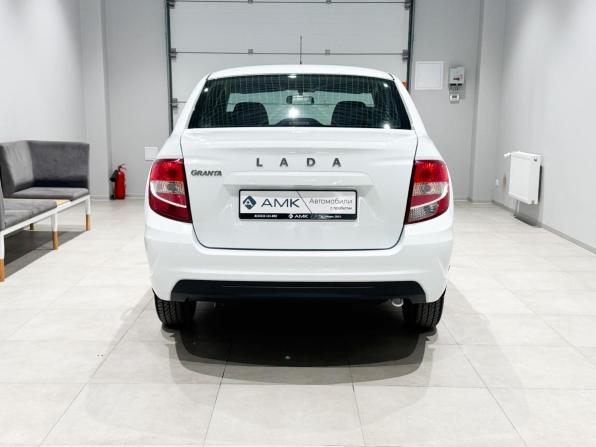 Lada (ВАЗ) Granta I Рестайлинг с пробегом 2023 года, цена 713 670 рублей, 17202 км, седан, Автокод Объявления
