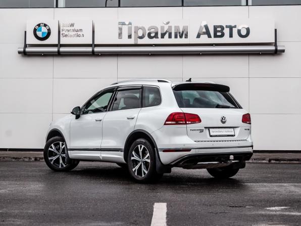 Volkswagen Touareg II Рестайлинг с пробегом 2015 года, цена 3 200 000 рублей, 131505 км, внедорожник, Автокод Объявления
