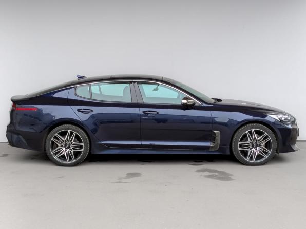 Kia Stinger I Рестайлинг с пробегом 2021 года, цена 3 295 000 рублей, 92876 км, лифтбек, Автокод Объявления