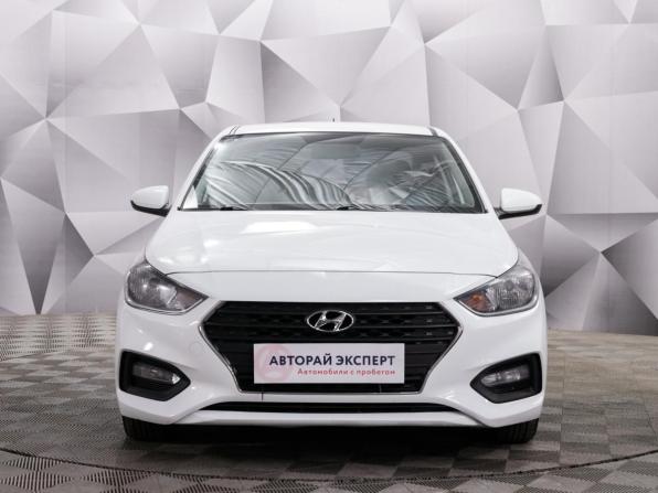 Hyundai Solaris II с пробегом 2020 года, цена 1 498 000 рублей, 123496 км, седан, Автокод Объявления