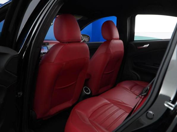 Alfa Romeo Giulietta III с пробегом 2014 года, цена 2 553 055 рублей, 72709 км, хэтчбек, Автокод Объявления