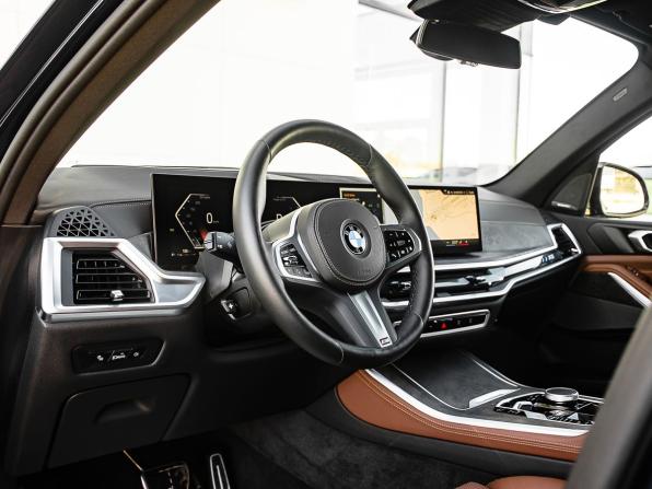 BMW X5 IV (G05/G18) Рестайлинг с пробегом 2024 года, цена 16 500 000 рублей, 77 км, внедорожник, Автокод Объявления