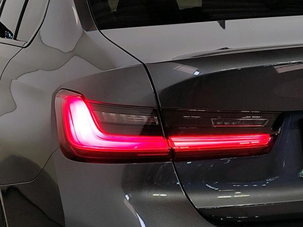 BMW 3 серии VII (G2x) с пробегом 2021 года, цена 3 149 000 рублей, 90397 км, седан, Автокод Объявления