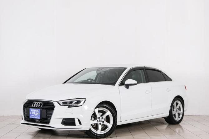 Audi A3 III (8V) Рестайлинг с пробегом 2019 года, цена 2 109 000 рублей, 37500 км, седан, Автокод Объявления