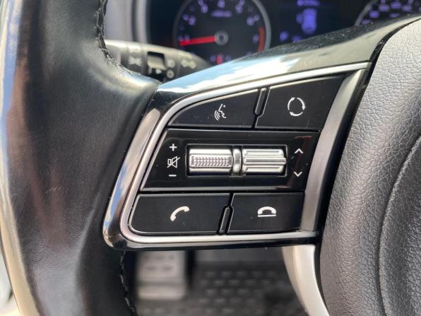 Kia Sportage IV Рестайлинг с пробегом 2019 года, цена 2 250 000 рублей, 58334 км, внедорожник, Автокод Объявления