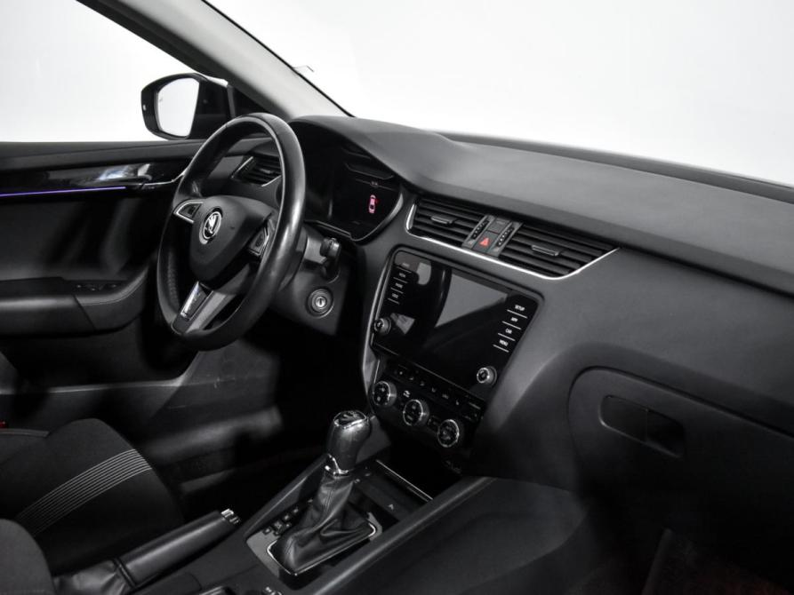 Skoda Octavia III (A7) Рестайлинг Санкт-Петербург  - изображение 14