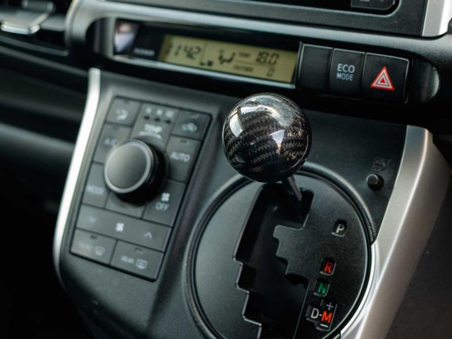 Toyota Wish II Рестайлинг Новосибирск  - изображение 14