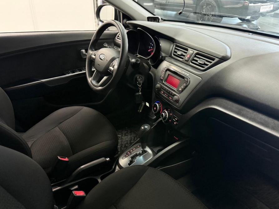 Kia Rio III Казань  - изображение 11