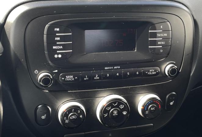 Kia Soul II с пробегом 2014 года, цена 990 000 рублей, 128644 км, хэтчбек, Автокод Объявления