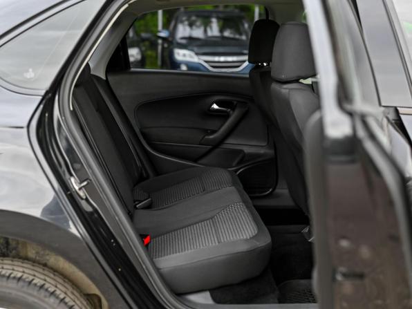 Volkswagen Polo V с пробегом 2012 года, цена 865 000 рублей, 104405 км, седан, Автокод Объявления