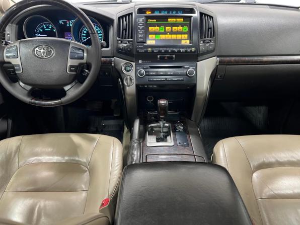 Toyota Land Cruiser 200 Series с пробегом 2010 года, цена 2 999 999 рублей, 305312 км, внедорожник, Автокод Объявления
