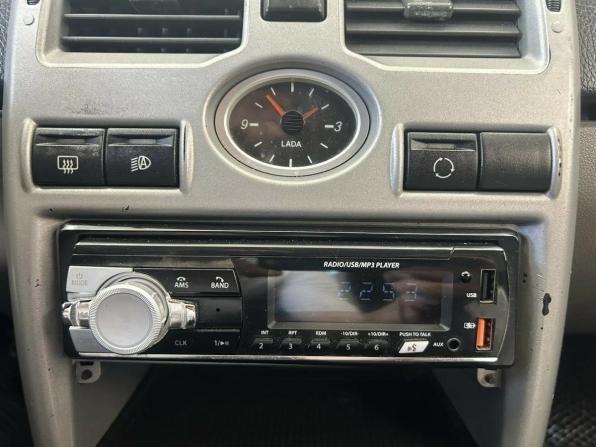 Lada (ВАЗ) Priora I с пробегом 2010 года, цена 290 000 рублей, 187473 км, хэтчбек, Автокод Объявления