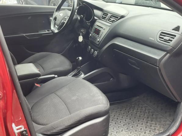 Kia Rio III Рестайлинг с пробегом 2015 года, цена 1 050 000 рублей, 146300 км, седан, Автокод Объявления