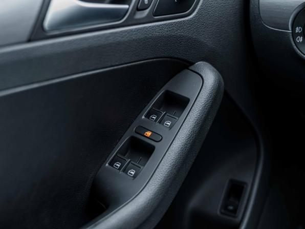 Volkswagen Jetta VI с пробегом 2014 года, цена 850 000 рублей, 215967 км, седан, Автокод Объявления