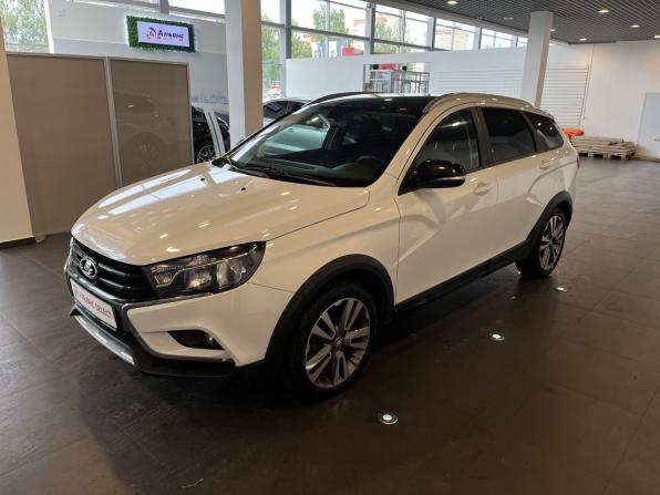Lada (ВАЗ) Vesta I с пробегом 2021 года, цена 1 468 000 рублей, 56303 км, универсал, Автокод Объявления